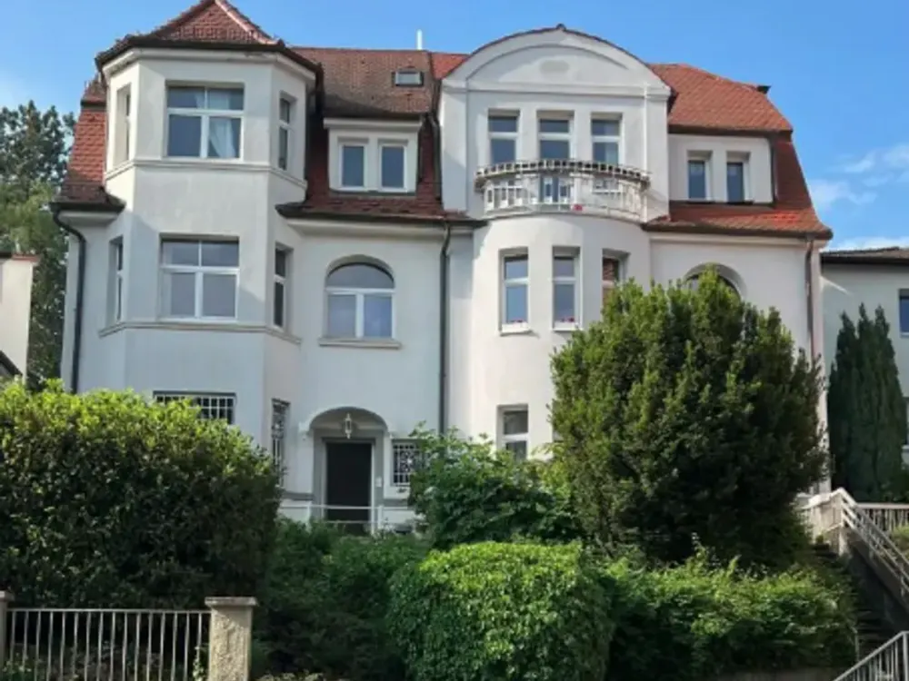 Maisonette über zwei Etagen mit Balkon und Dachterrasse, ruhig wohnen in Stuttgart-Ost