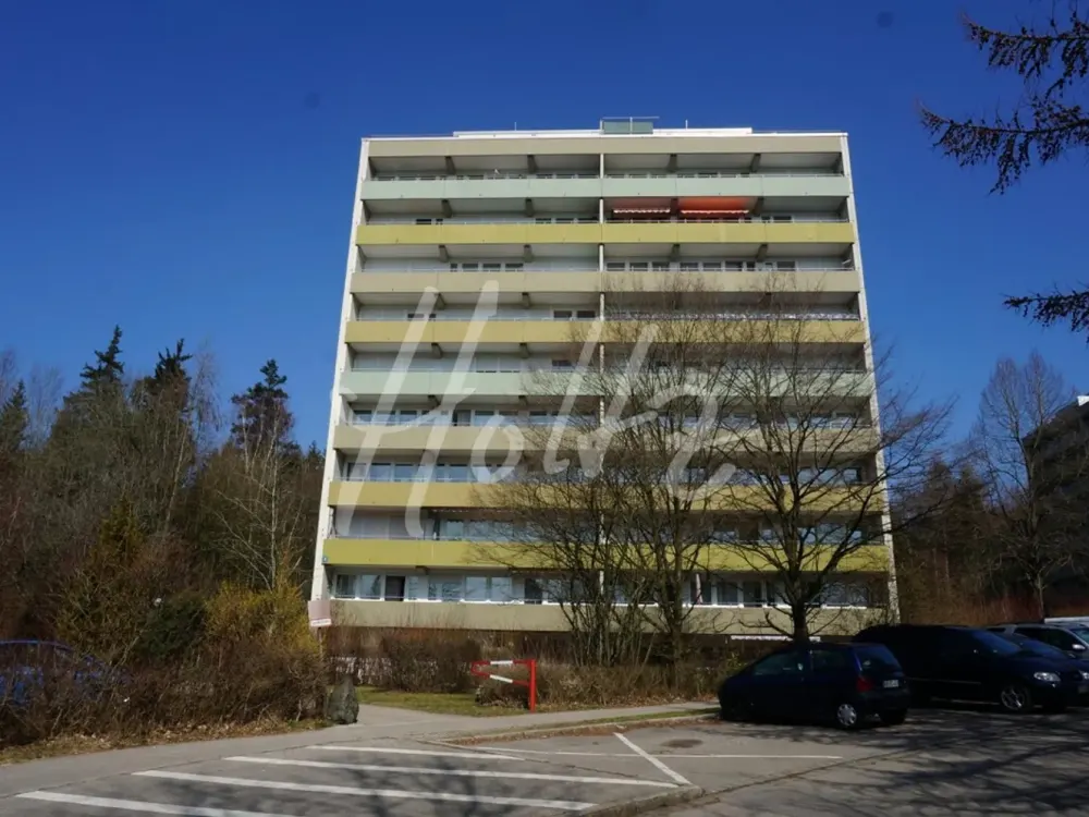 Großzügige 3-Zimmer-Wohnung mit Balkon und Fernsicht in Leutkirch ... kurzfristig beziehbar !!