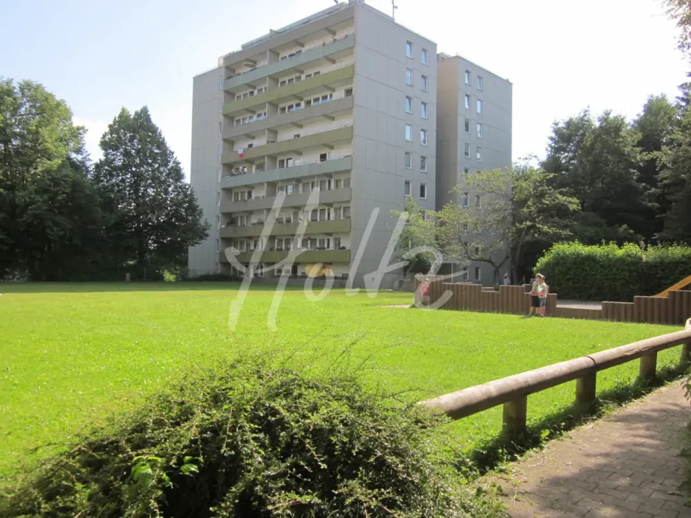 Großzügige 3-Zimmer-Wohnung mit Balkon und Fernsicht in Leutkirch ... kurzfristig beziehbar !!