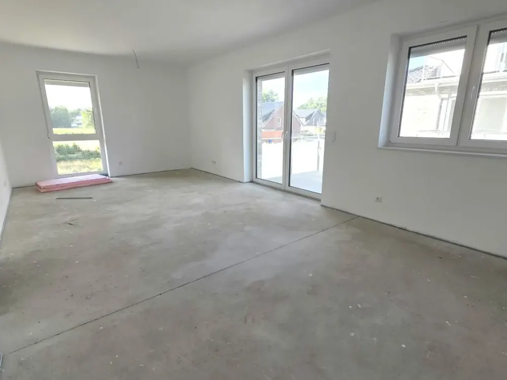 Comfortable 2-Room New-Build Apartment with Elevator!