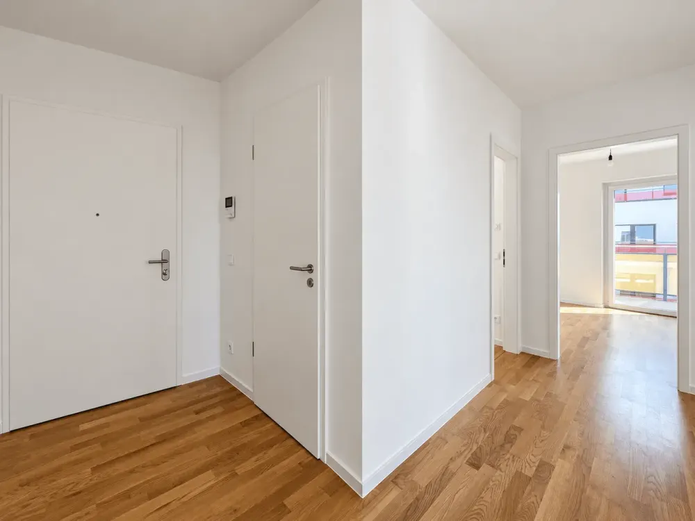 NEW BUILDING AT NEUEN PARK | 103 m² Family Apartment to Settle In and Feel Comfortable