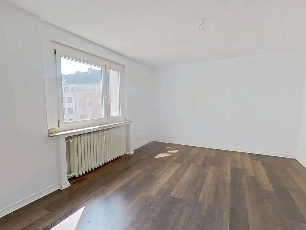 Sonne den ganzen Tag: 4 Zimmer mit 2 Balkonen