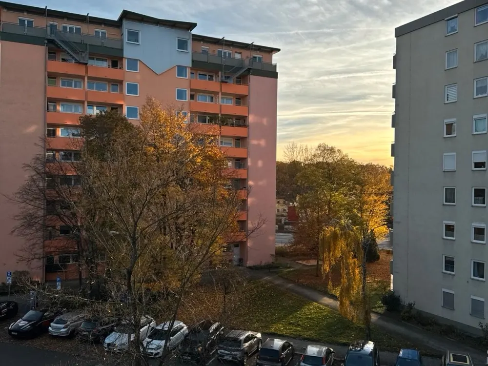 3-Zimmer-Wohnung mit Balkon, Keller & Stellplatz, 90449 Nürnberg