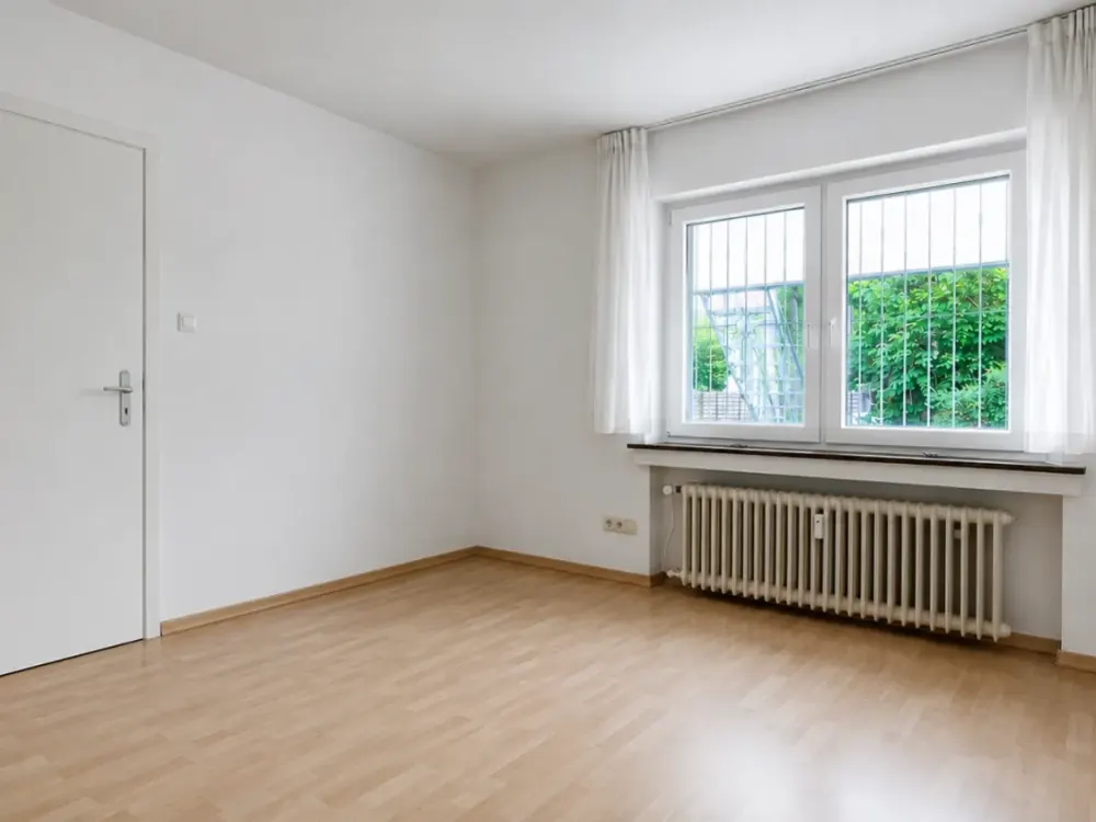 Gemütliche 2-Zimmer-Wohnung mit Kamin, Terrasse, Garten und Stellplatz in ruhiger Wohnlage