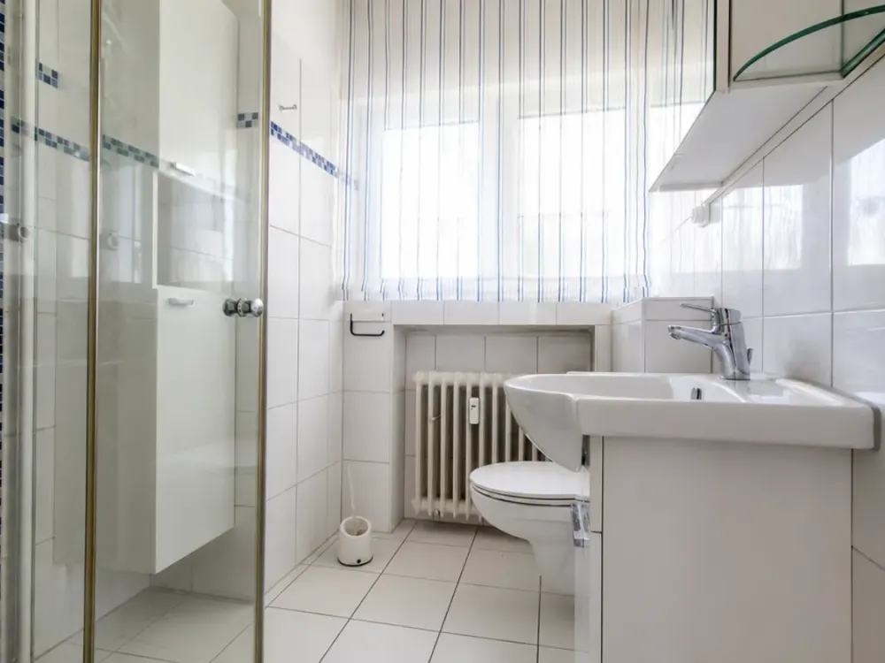 Gemütliche 2-Zimmer-Wohnung mit Kamin, Terrasse, Garten und Stellplatz in ruhiger Wohnlage