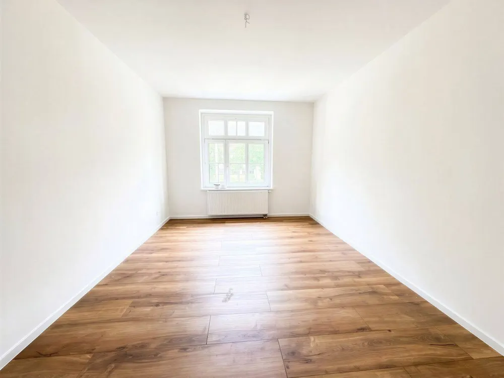 Hochwertig modernisiert inklusive Einbauküche!