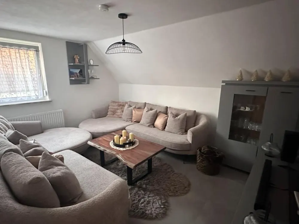 Neu sanierte 85 qm Wohnung in Memmingen zu vermieten.