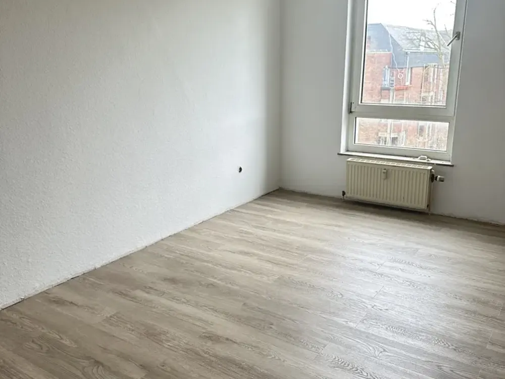 Großzügige 2 Zimmer-Wohnung - WBS erforderlich