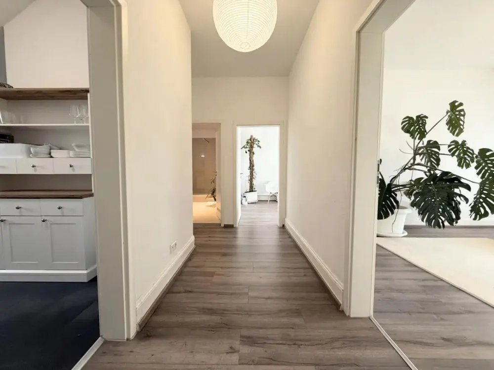 Charmante 3-Zimmer-Wohnung mit besonderem Altbauflair