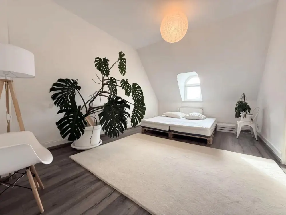 Charmante 3-Zimmer-Wohnung mit besonderem Altbauflair