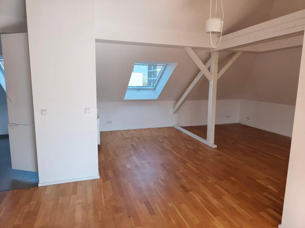 TOP Stilvolle, moderne 2-ZKDB Wohnung, südl.City Bestlage