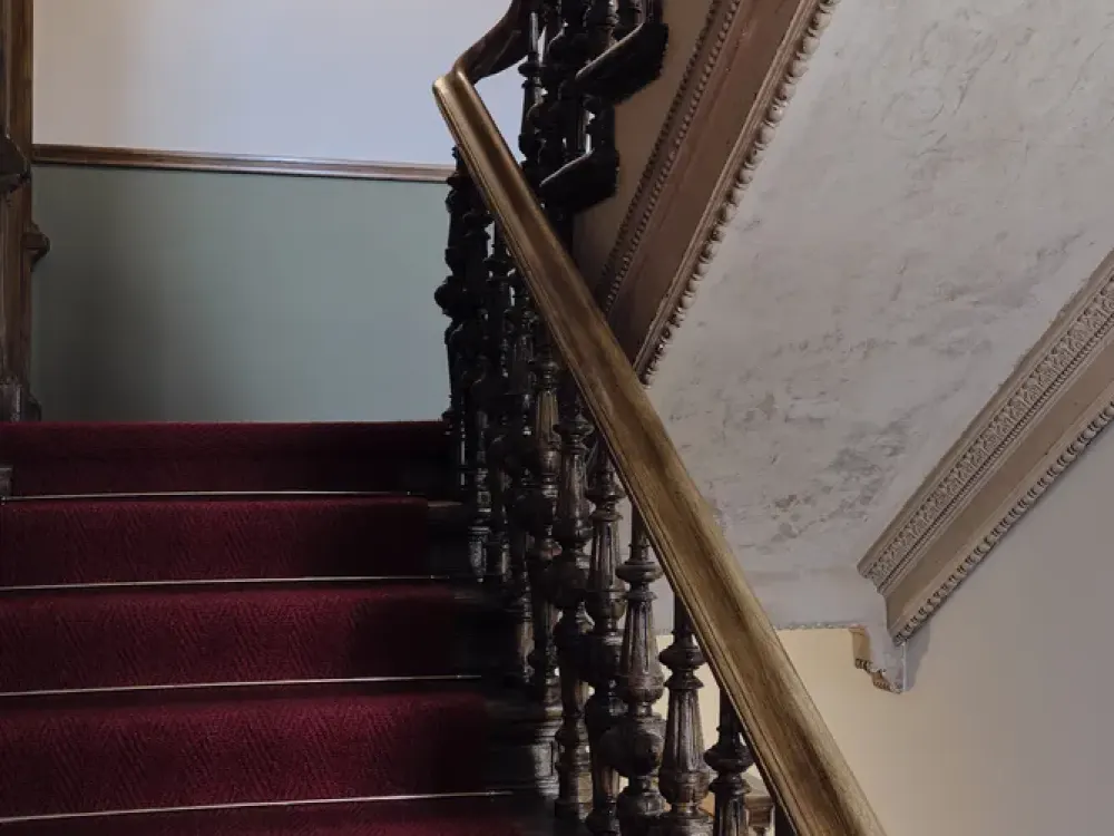 شقة فاخرة مجددة حديثًا بالقرب من Schloss Bellevue