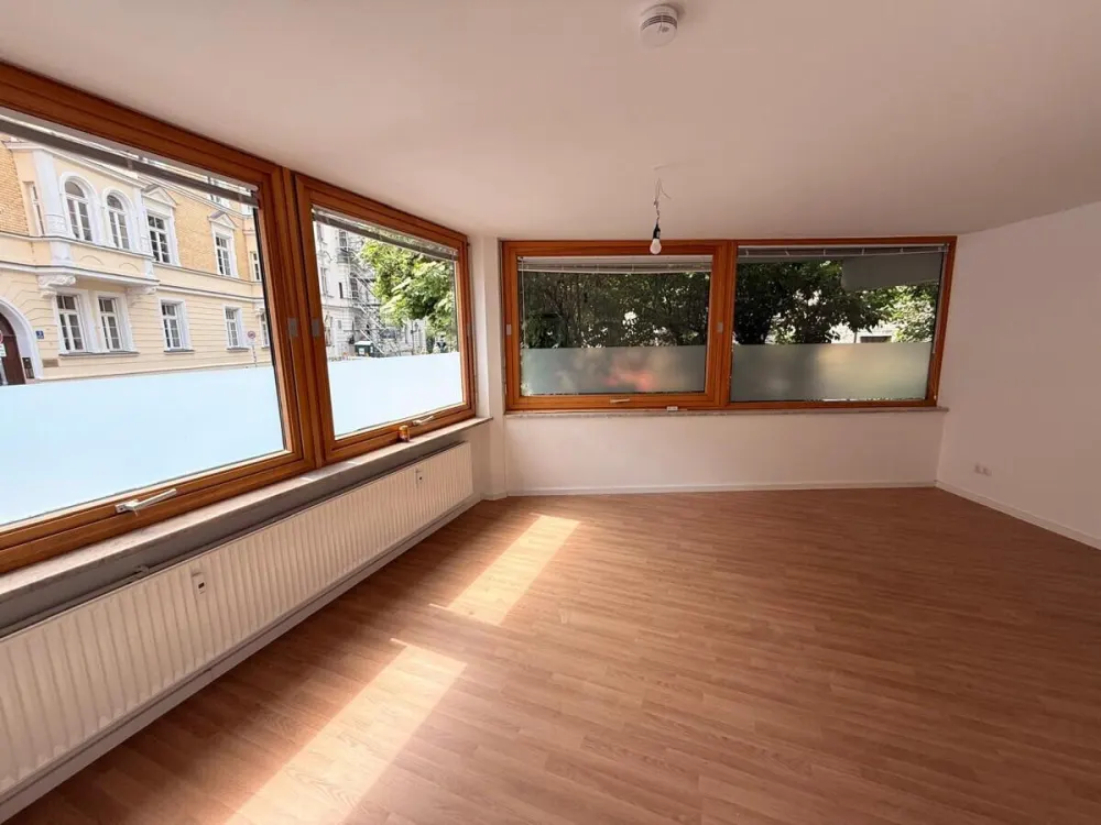 1,5-Zimmer am St.Anna Platz im Hochparterre - ab sofort bezugsfrei