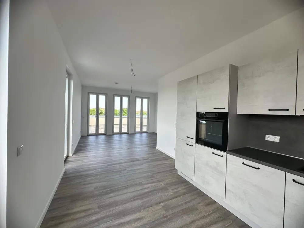 Exklusive 2-Zimmer-Dachgeschosswohnung mit traumhafter Terrasse, Perfekt für Singles & Paare