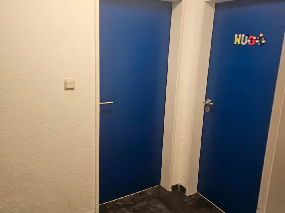 6 Zimmer, 2 Bäder + Einbauküche in Rilchingen Hanweiler