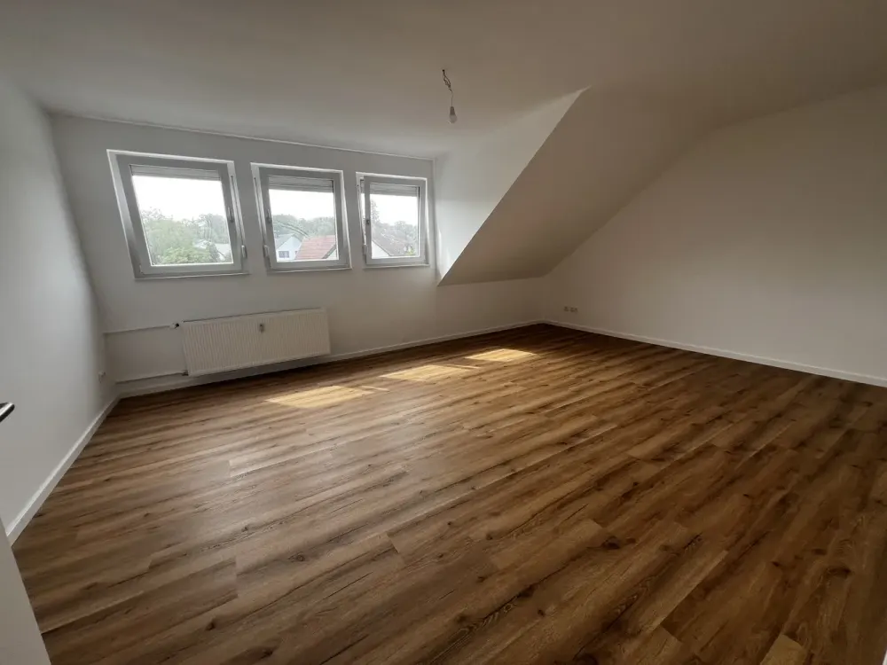 3-Zimmer-Dachgeschosswohnung in Dietzenbach Hexenberg