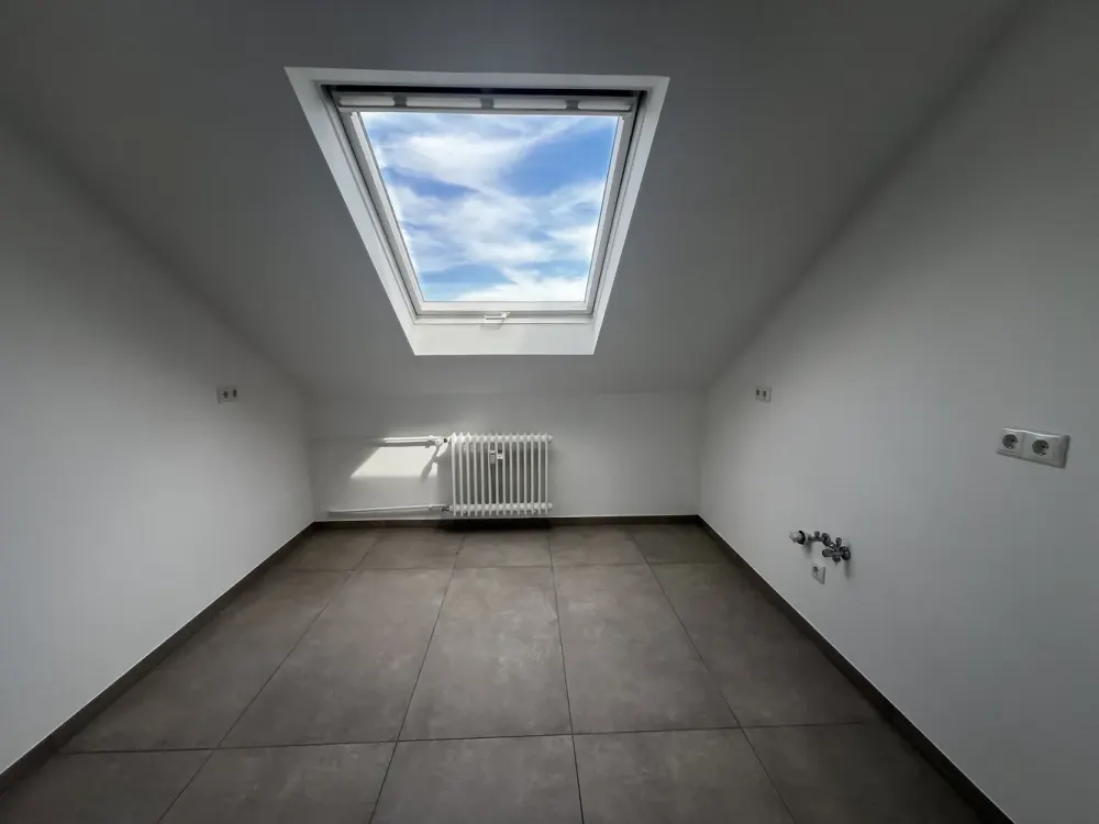 3-Zimmer-Dachgeschosswohnung in Dietzenbach Hexenberg