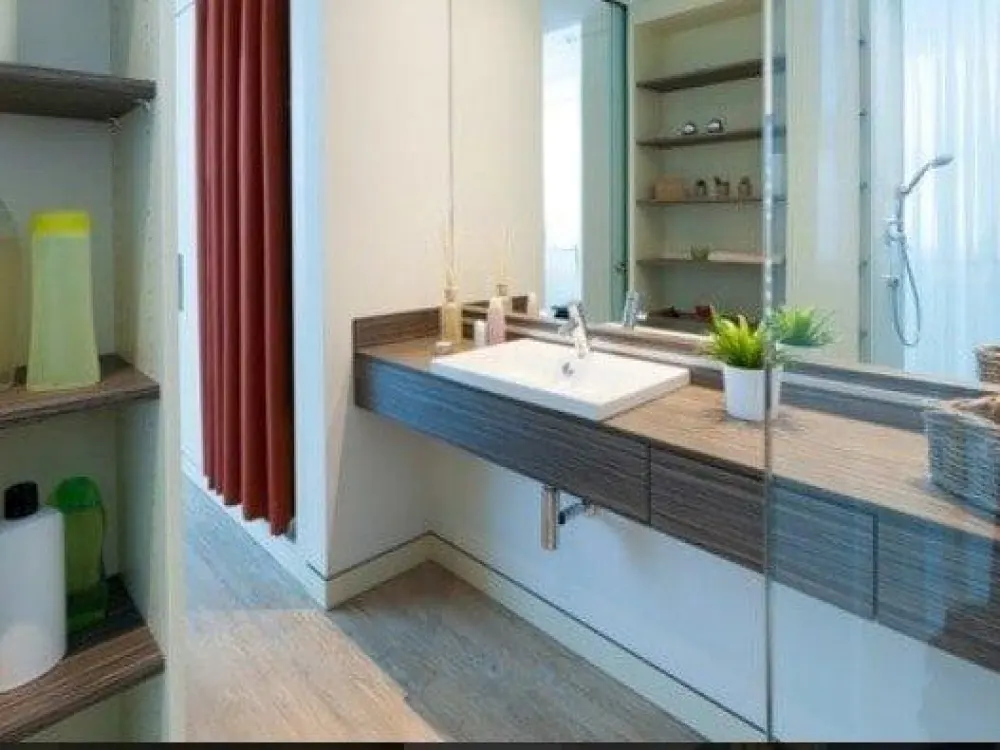 Traumhafte 1-Zimmer-Wohnung im Olympia Tower, Ab 01.09. frei!