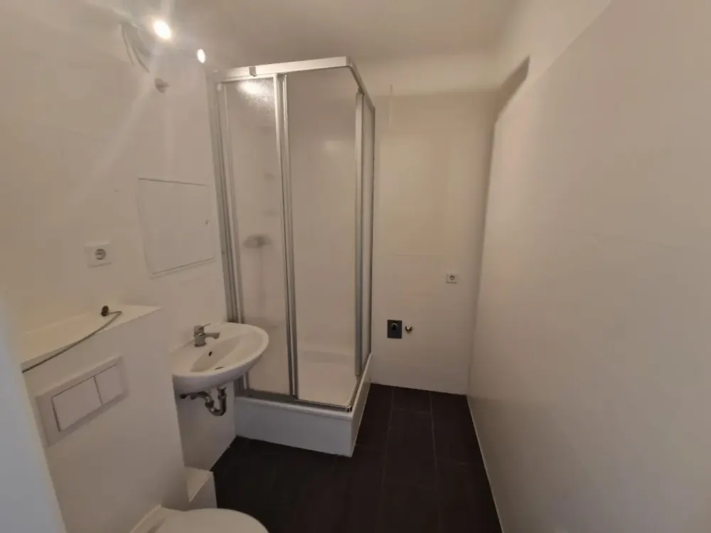 **KLEIN ABER MEIN** hübsche Singlewohnung im 1.OG zu vermieten**