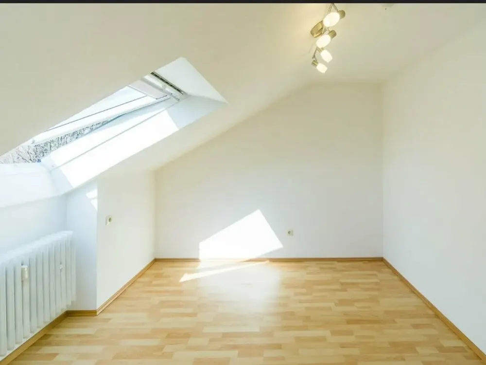 Bright, Light-Flooded 2-Room Apartment II Fitted Kitchen, Parking Space