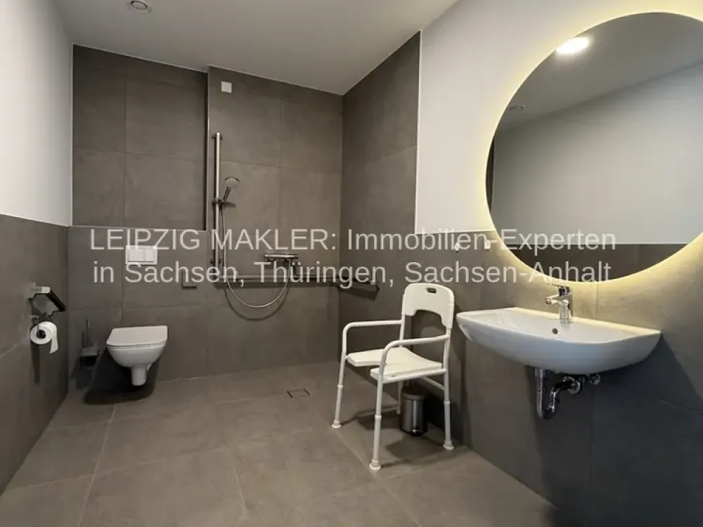 SOFORT EINZIEHEN: Premium Service-Wohnen: Fitnessstudio, Sauna, Swimmingpool, Terrassen, Gastronomie