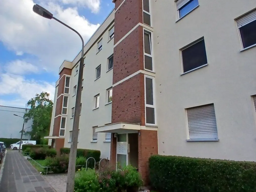 Schöne, neu renovierte und ruhige 3 Z. Wohnung in Nbg.-Langwasser zu vermieten.