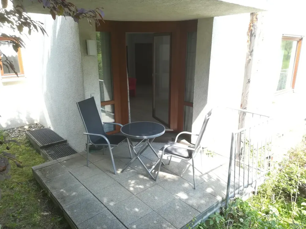 Fully Furnished 1.5-Room Apartment in Quiet Location in Weissach