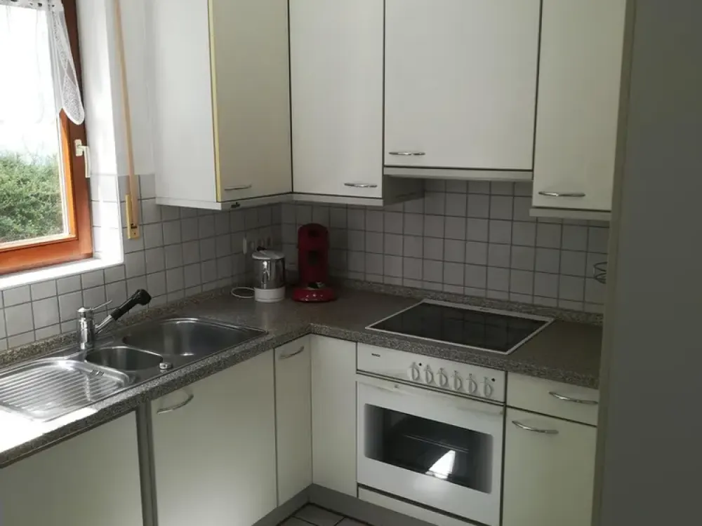 Fully Furnished 1.5-Room Apartment in Quiet Location in Weissach