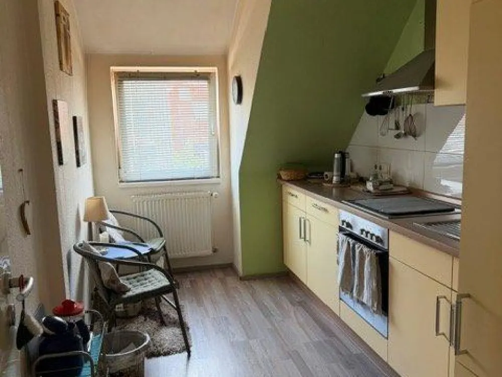 Hell & Großzügig: 3-Zimmer-Wohnung mit Einbauküche in Bremen-Find