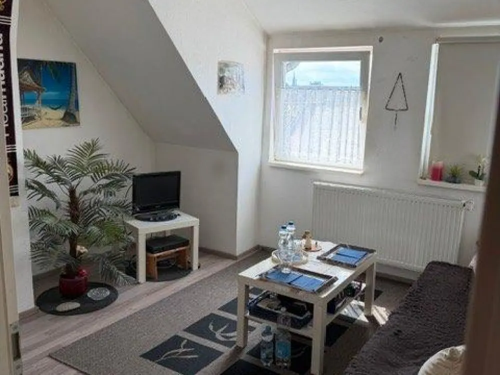 Hell & Großzügig: 3-Zimmer-Wohnung mit Einbauküche in Bremen-Find