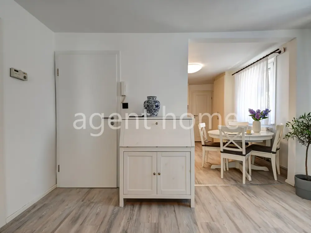 MÖBLIERT - EIN GUTER START - 3 Zimmer beim Römerkastell