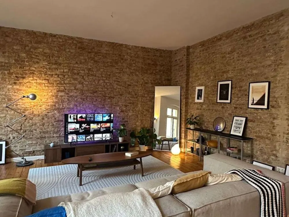 Spacious loft apartment in the heart of Prenzlauer Berg, available from 01.09.2026