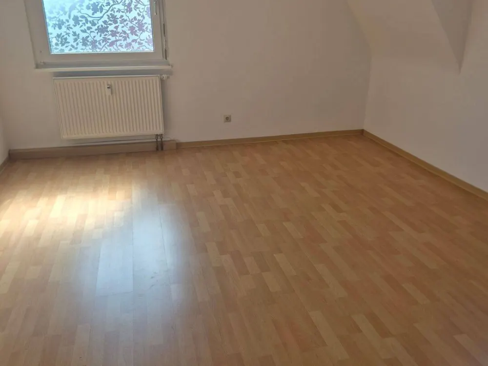 Großzügige 4‑Zimmer‑Wohnung mit 102 m² in Stuttgart‑Bad Cannstatt