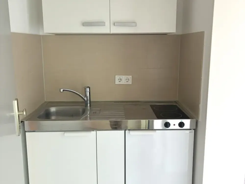 Renovierte 2 Zimmerwohnung mit Einbauküche in Frankfurter Top-Lage - Nordend