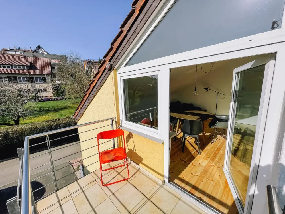 Möblierte 1Zimmer Wohnung mit Ausblick ins Grüne in LEO-Silberberg