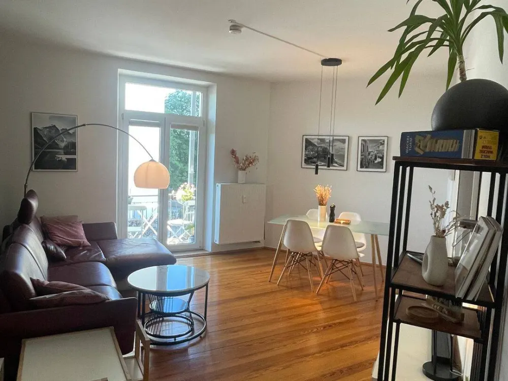 Stilvolle 3-Zimmer Altbauwohnung