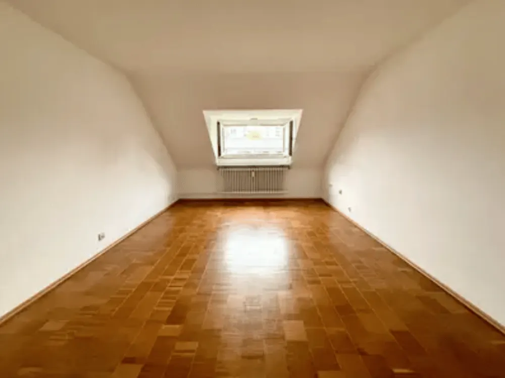 2,5-Zimmerwohnung mit Skylineblick in Frankfurt- Sachsenhausen