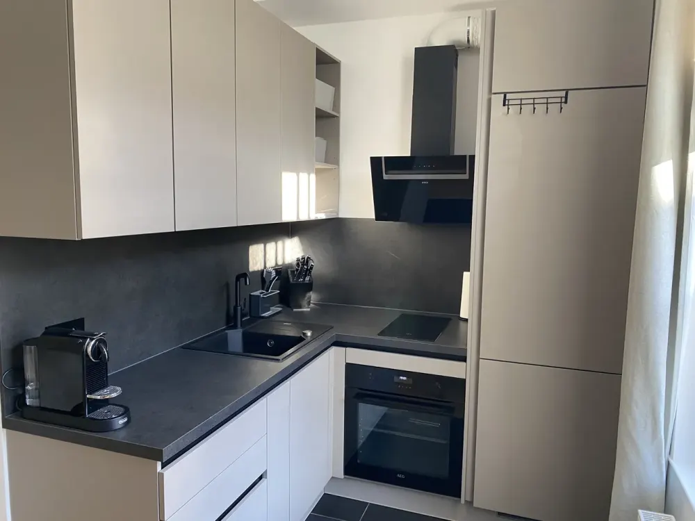 Bezugsfertige 1,5-Zimmer-Wohnung im Hotelstil, 2 Jahre befristet, mit Verlängerungsoption