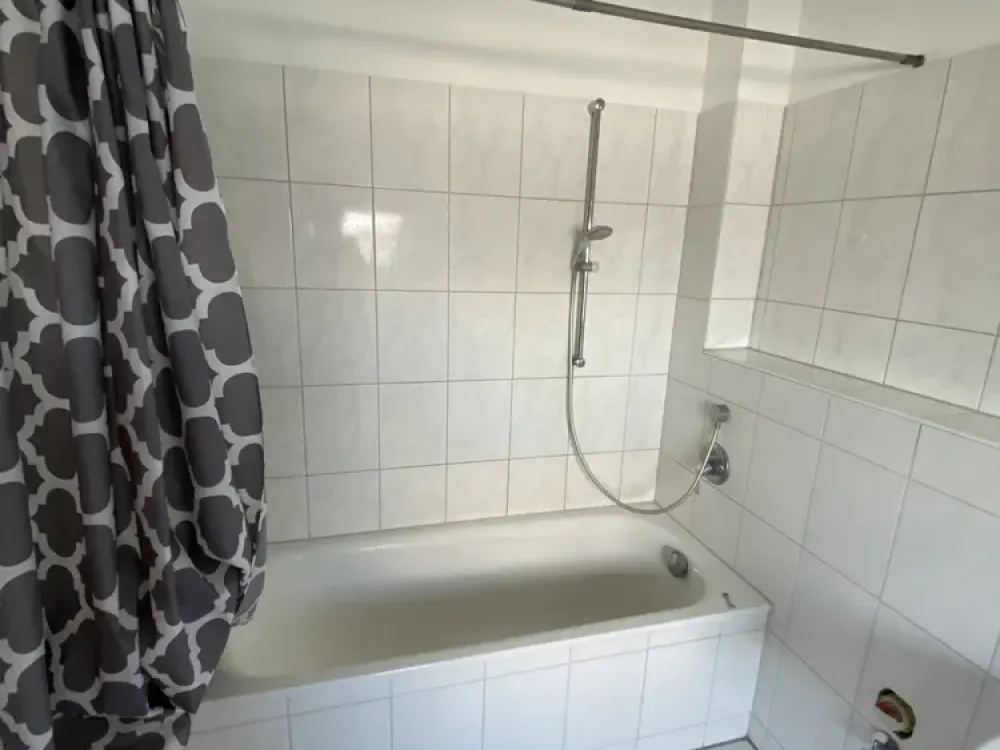 *Offenbach* 3-Zimmer-Dachgeschosswohnung