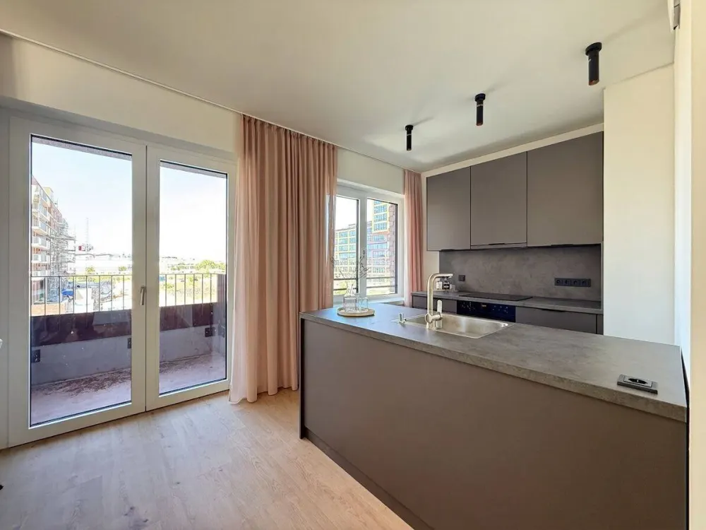 Stilvoll möblierte 2-Zimmerwohnung mit Blick auf den Baakenhafen - Wentzel Dr.