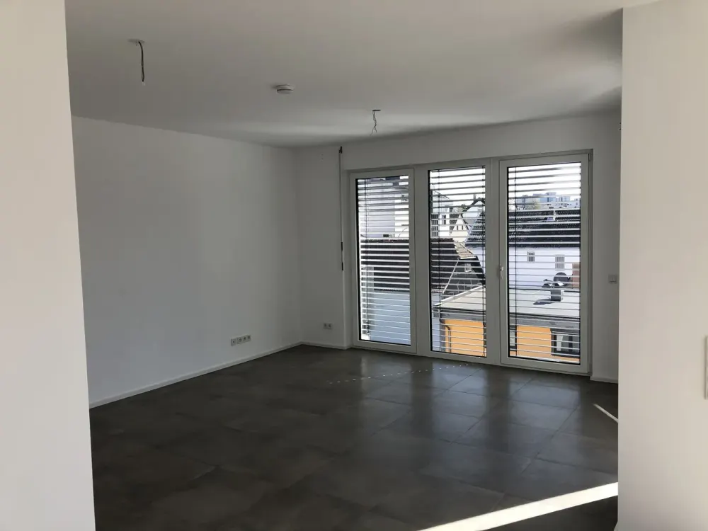 Stilvolle, neuwertige 3-Zimmer-Wohnung mit gehobener Innenausstattung mit EBK in Köln Eil