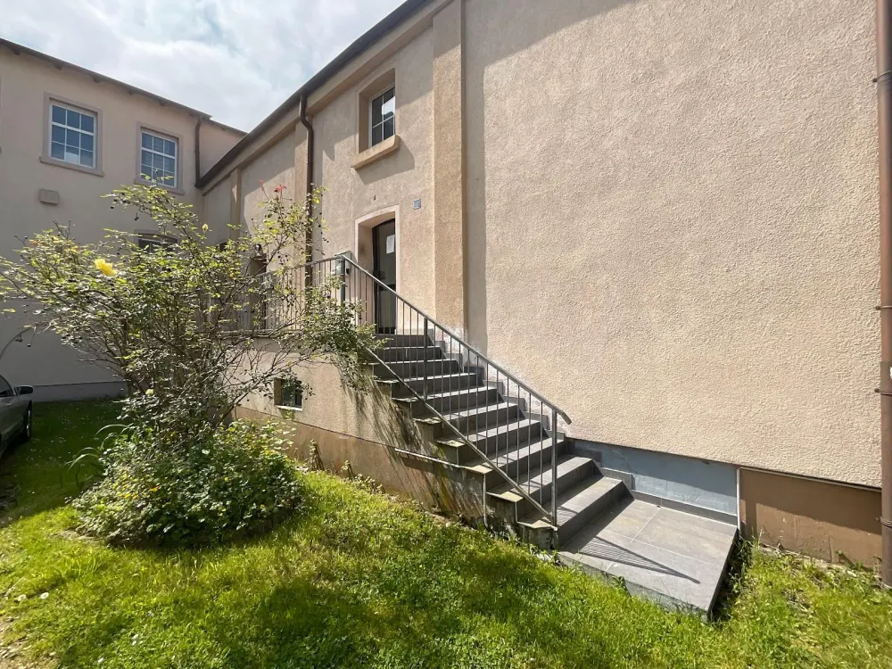 Große Wohnung mit eigenem Eingang