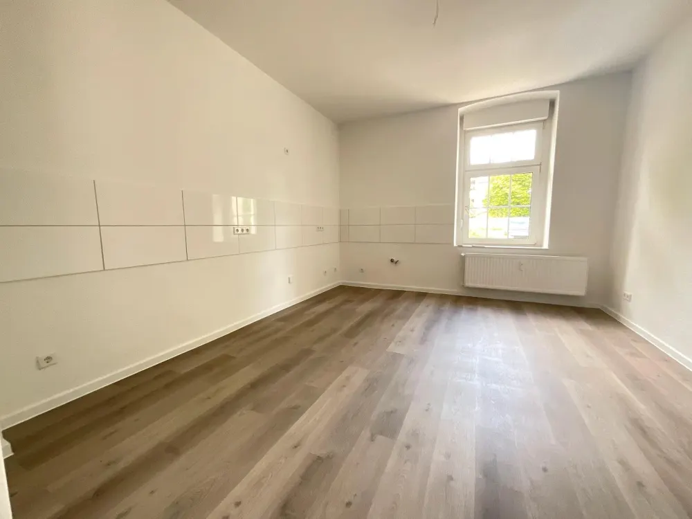 Große Wohnung mit eigenem Eingang