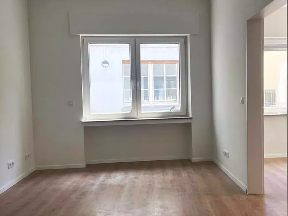 1 Room - Completely Renovated Ground Floor Apartment in Waltrop Center!