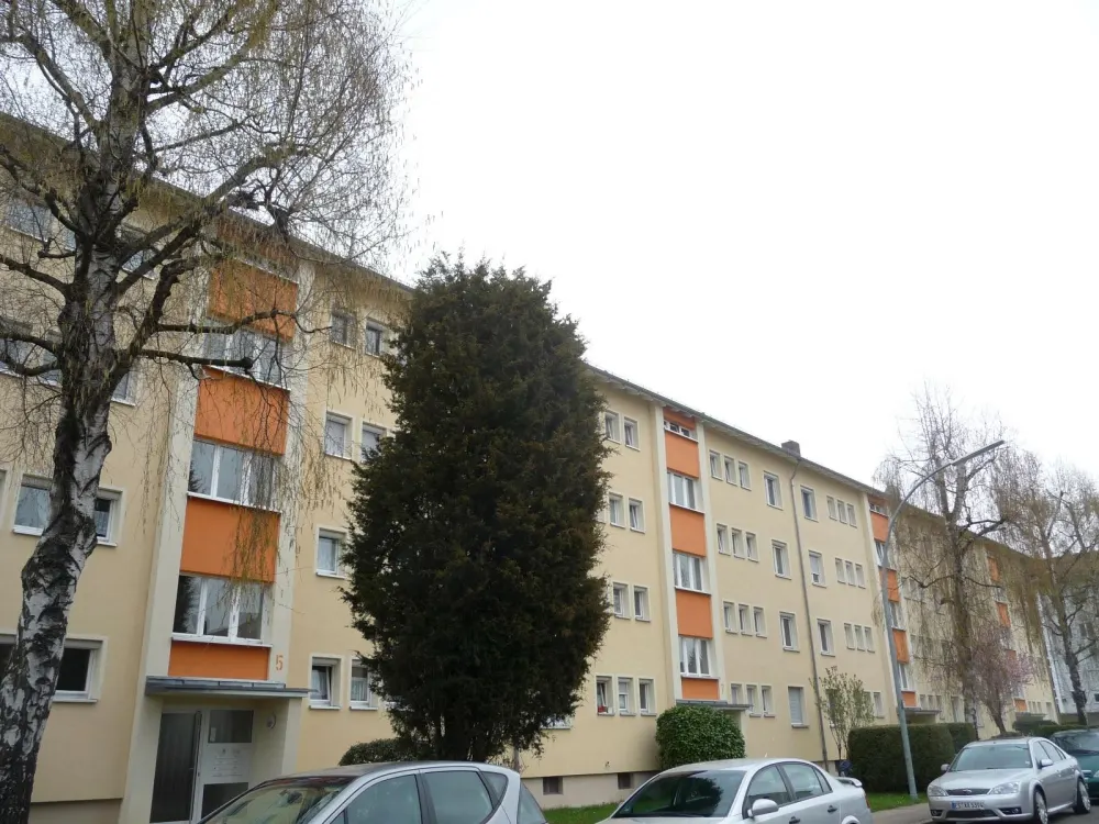 Großzügige 3-Zimmer-Wohnung am Zollberg