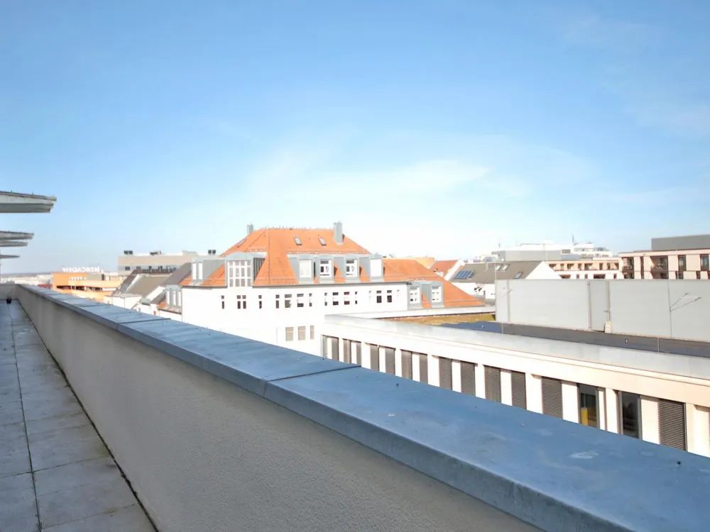 Blick über Böblingen: Exklusive 3-Zimmer Wohnung im obersten Stock!