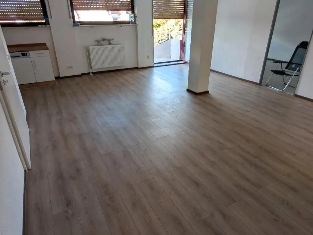 Schöne sonnige ruhige 3 ZKB Wohnung in Wadgassen ab sofort