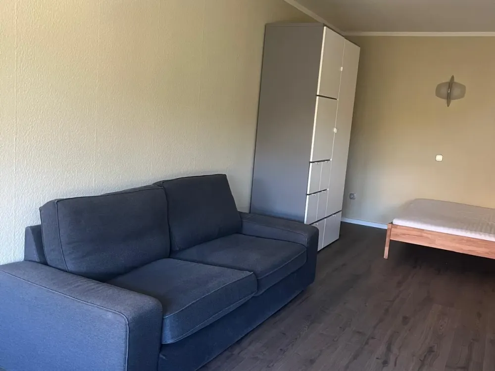 Vollmöblierte Wohnung Regensburger Straße