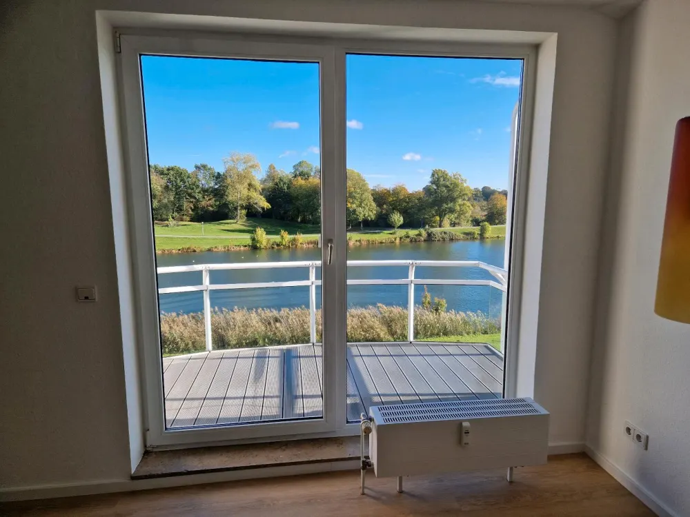 Bright Apartment with Dream View of the Werdersee