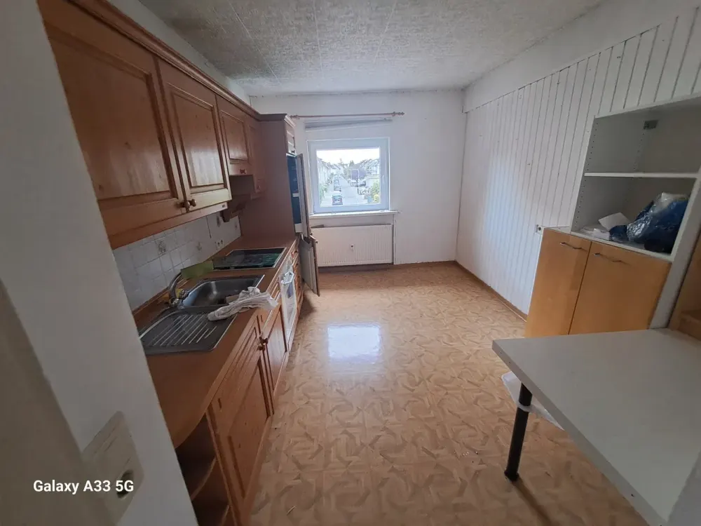 2-Zimmer-Wohnung mit Balkon in Frankfurt-Schwanheim